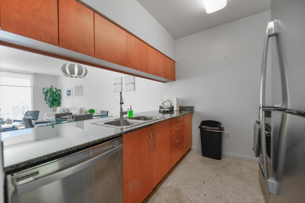 Amazing Apartment In The Heart Of Brickell Miami Exterior photo